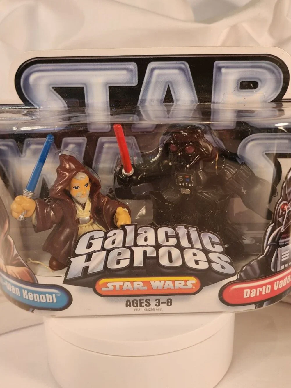 NEW IN BOX  Galactic Heroes STAR WARS action figure LOT